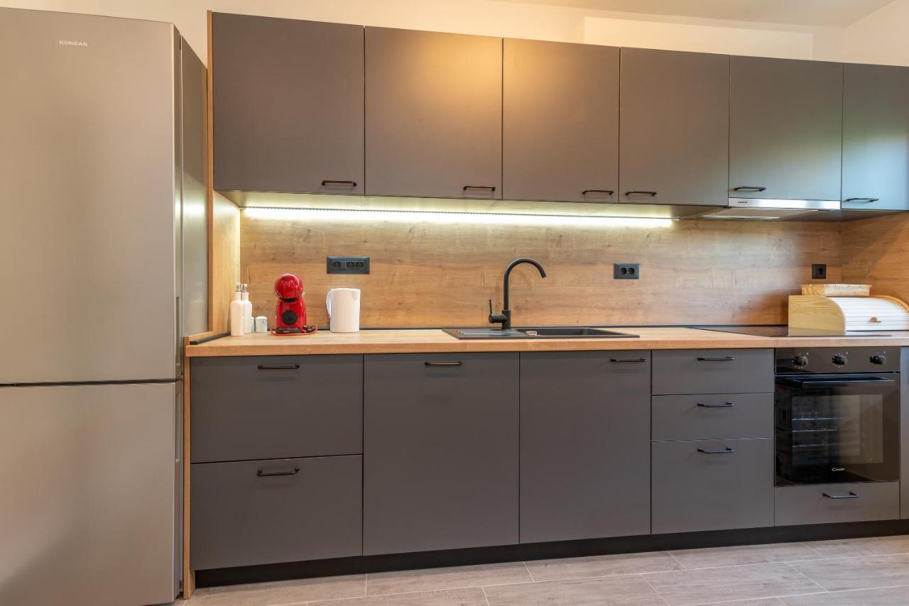 Apartman Galeb Трогир Экстерьер фото
