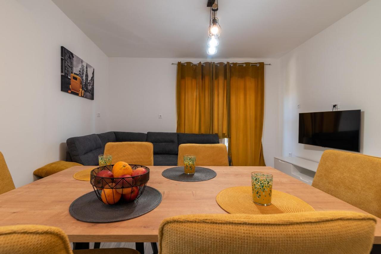 Apartman Galeb Трогир Экстерьер фото
