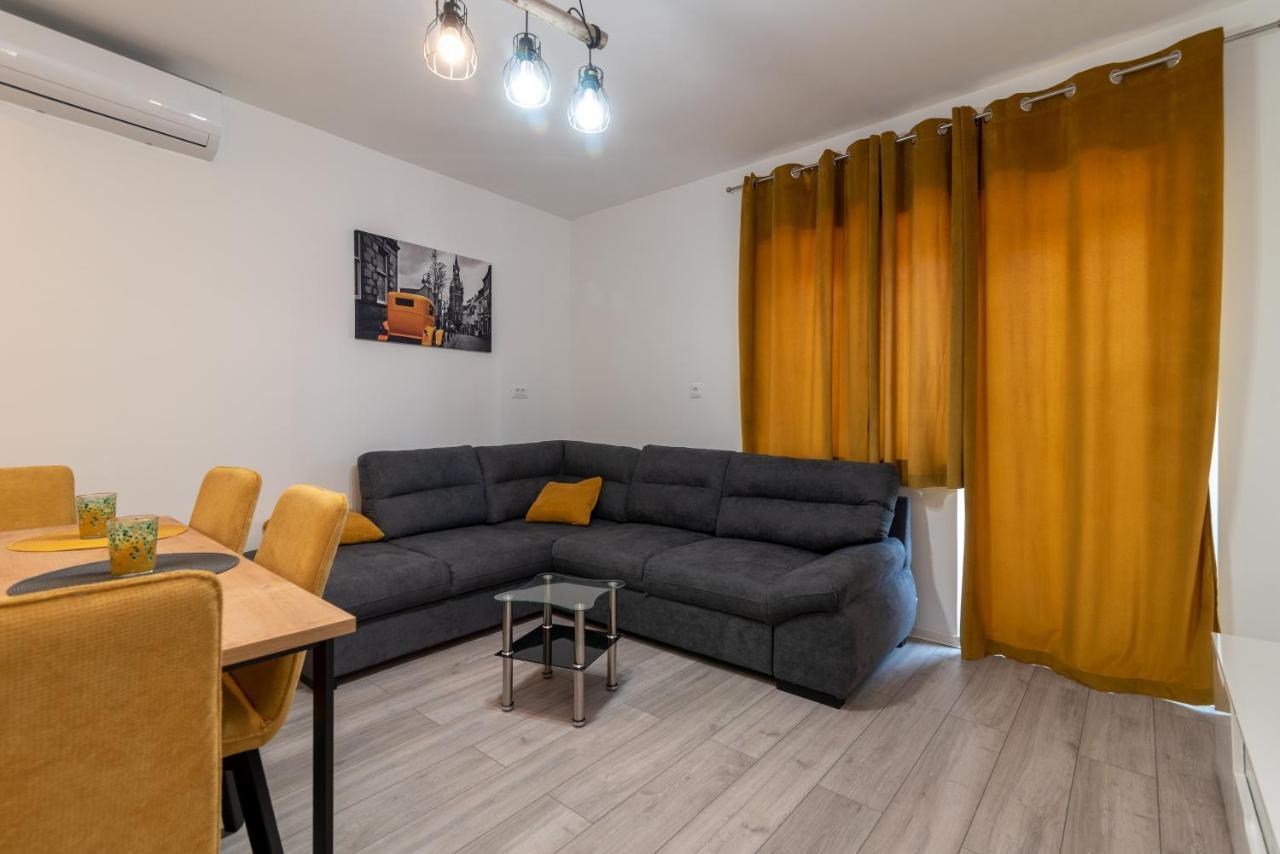 Apartman Galeb Трогир Экстерьер фото
