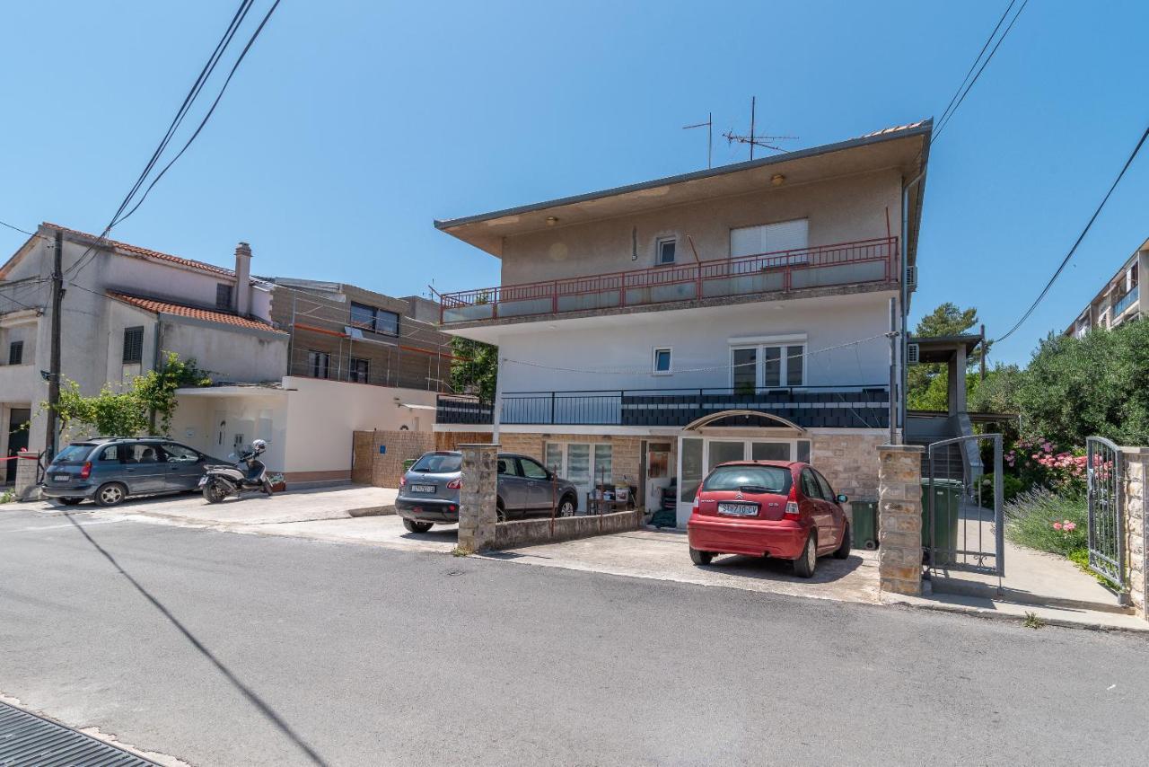 Apartman Galeb Трогир Экстерьер фото